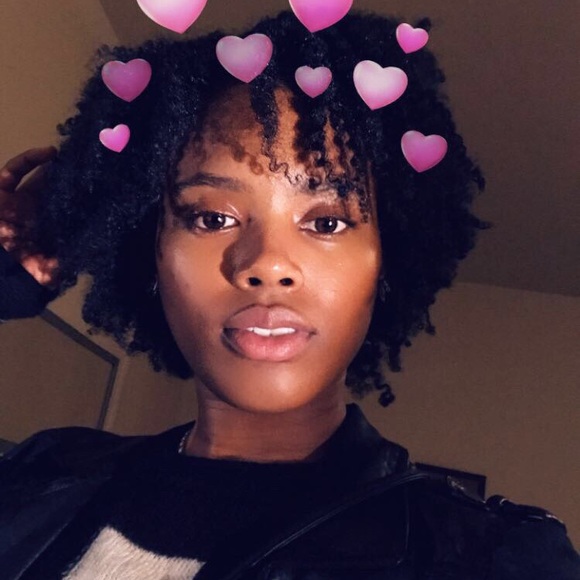 Meet your Posher, Vanessa - Picture 1 of 1